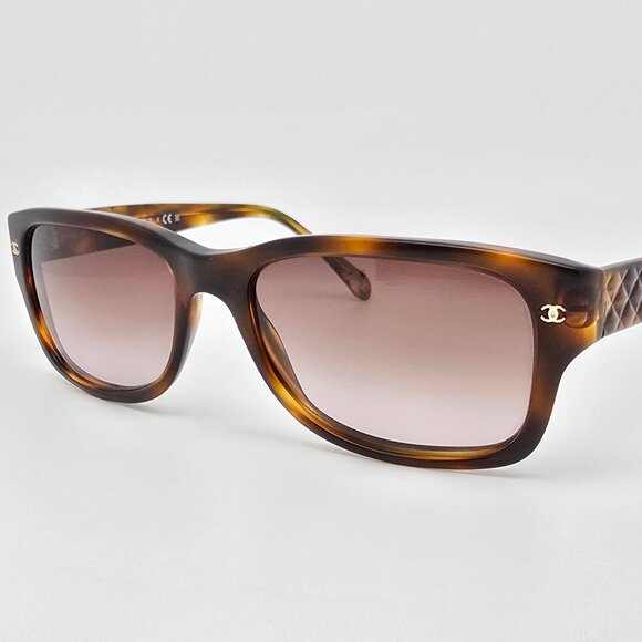 Chanel 5126 c.502/13 Tortoise Quilted Frame Brown Gradient Lens Sunglasses Italy main image 9